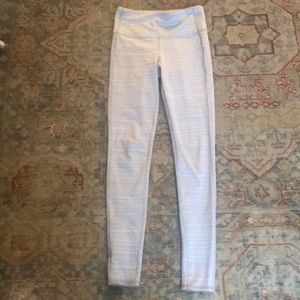 Athleta High Rise Chatturanga Legging Grey/White